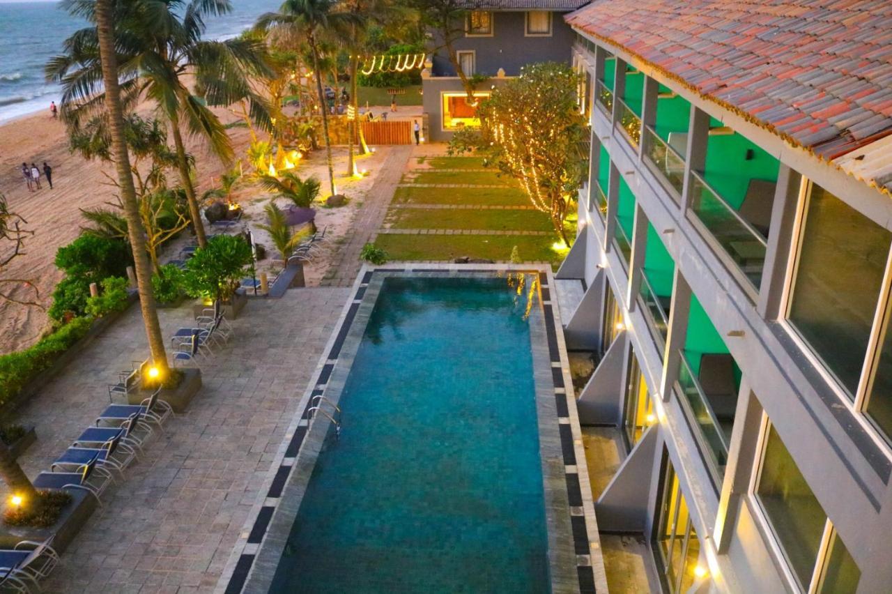 Earl'S Regent Negombo Hotel ภายนอก รูปภาพ